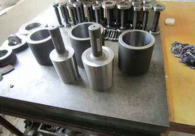 機床鑄件系列 機床設(shè)備及配件的基石與保障